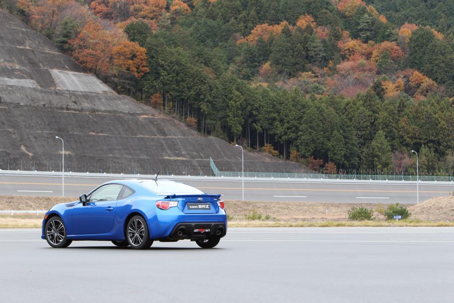  Subaru BRZ 2011 года  (фото 66 из 209)